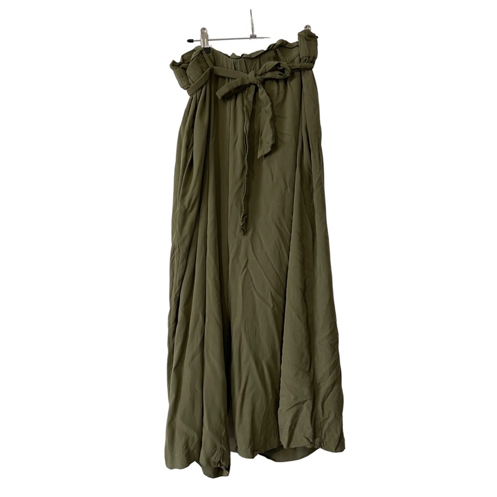 Wide leg pants